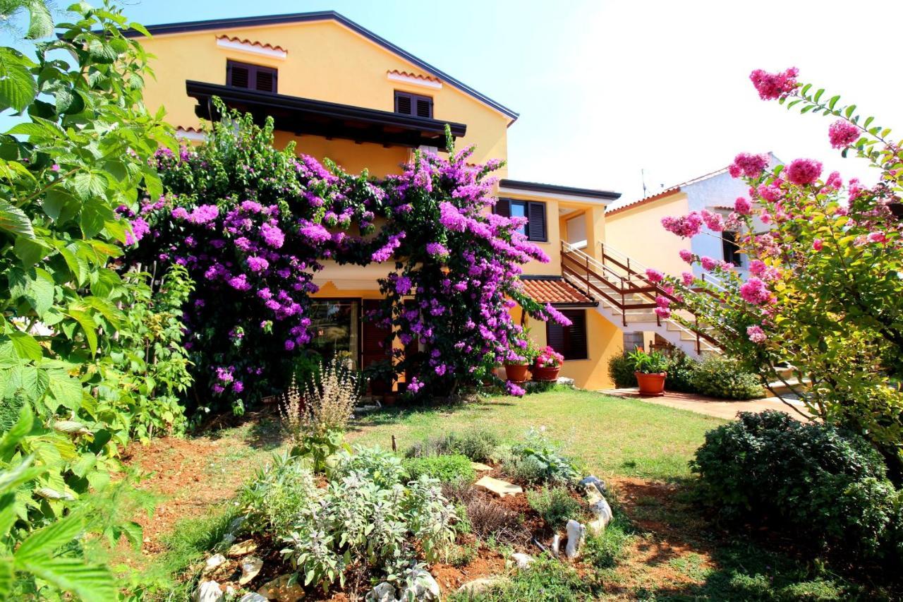 Apartments Tancel Poreč Buitenkant foto